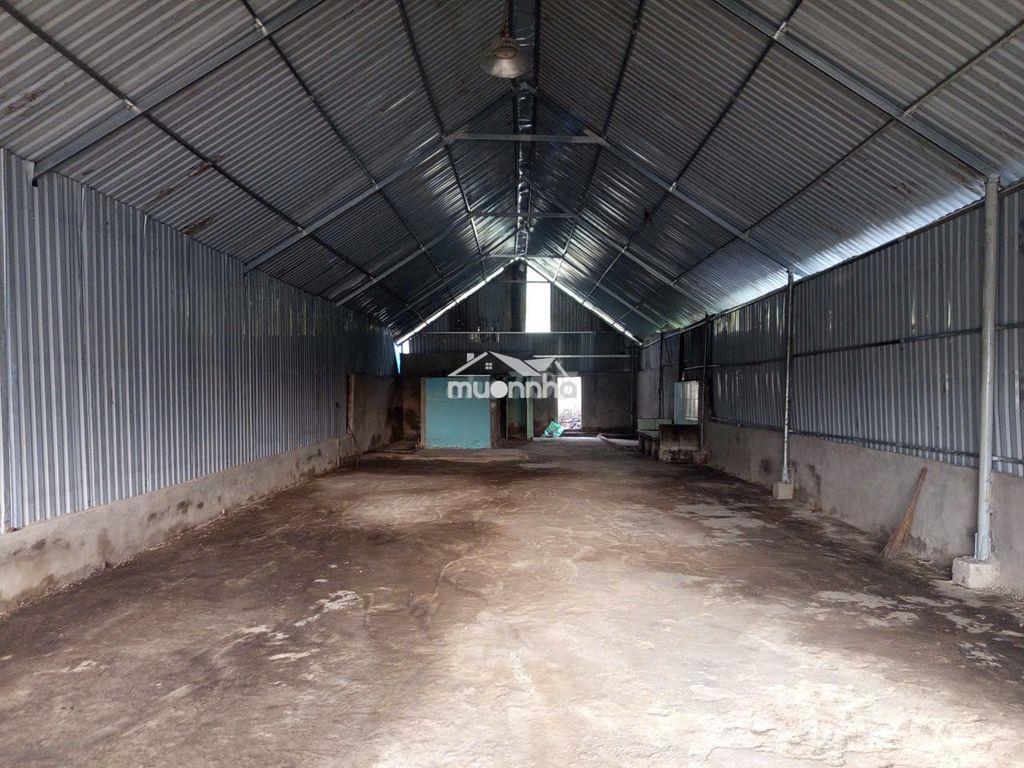 Cho thuê nhà kho mặt tiền đường nvt ql14 định hòa - 2