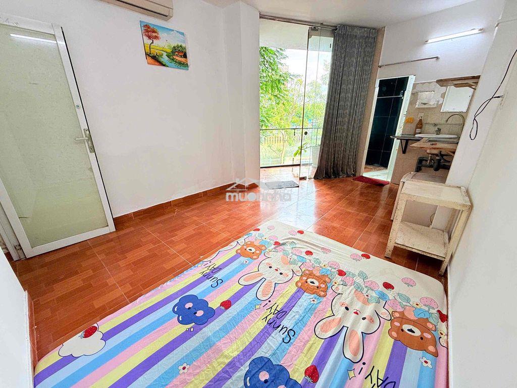 Phòng cho thuê view bờ kè ban công nt căn bản ko chung chủ - 2