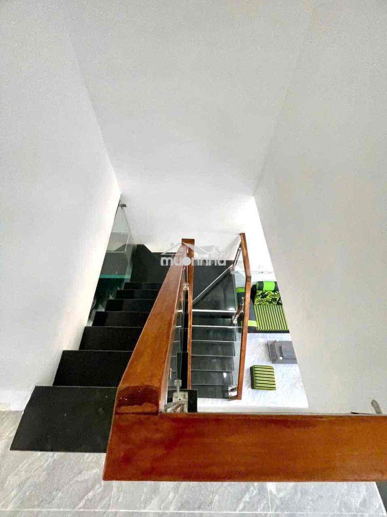 Cho thuê nhà tx 18 q12 gần nga tư ga gia 6tr5 3p ngu - 3