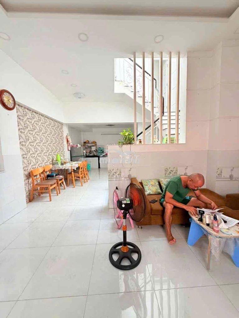Gần kdc himlam 03 tầng kiên cố hoàn công đủ - 4,8x12m - 4
