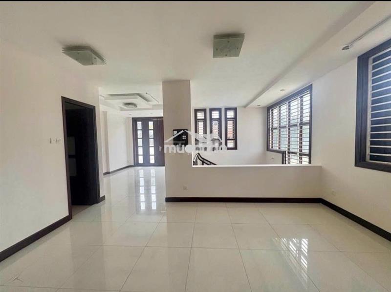 💥💯Biệt thự sân vườn khu tên lửa 10x20m 3 tầng 7pn gần coopmart, c.viên