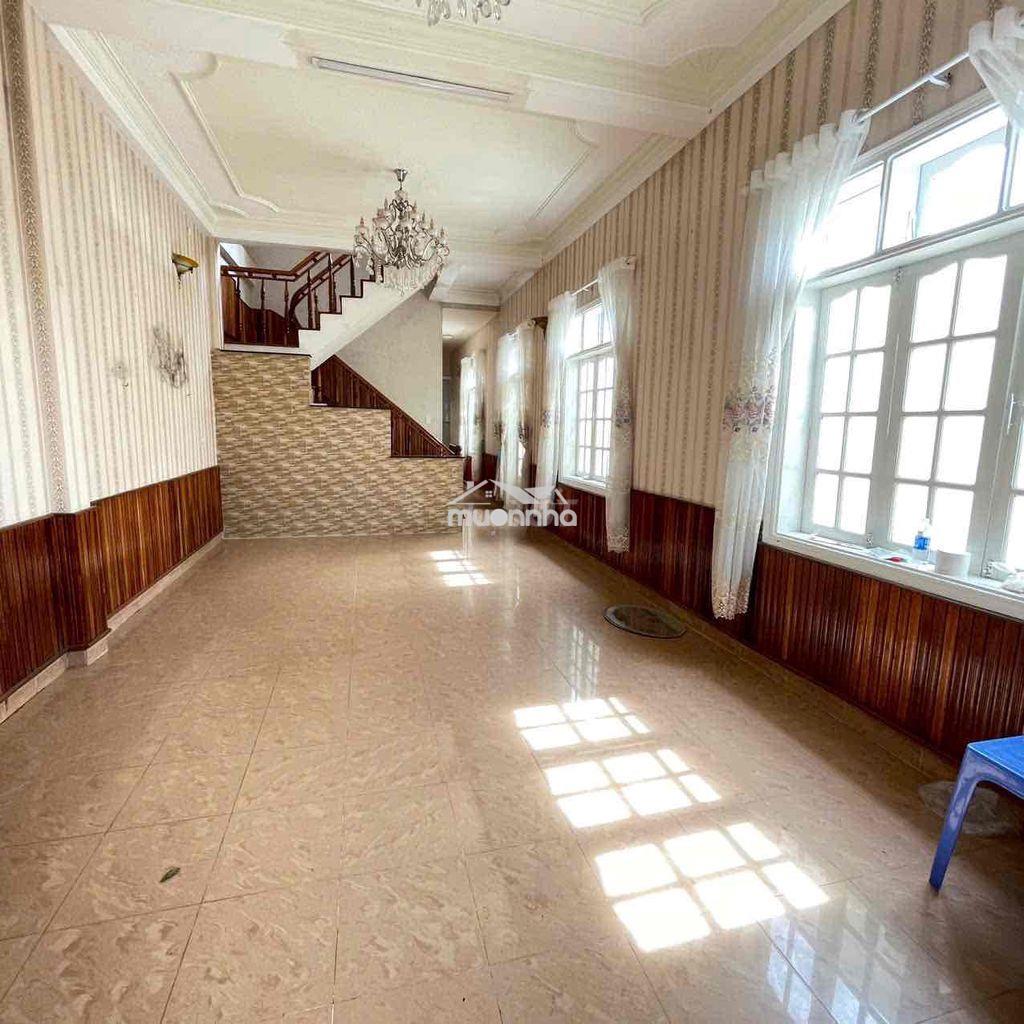 🏡 Cho thuê nhà nguyên căn – đường hồ xuân hương  ✨ nhà rộng, ô tô đậu - 3