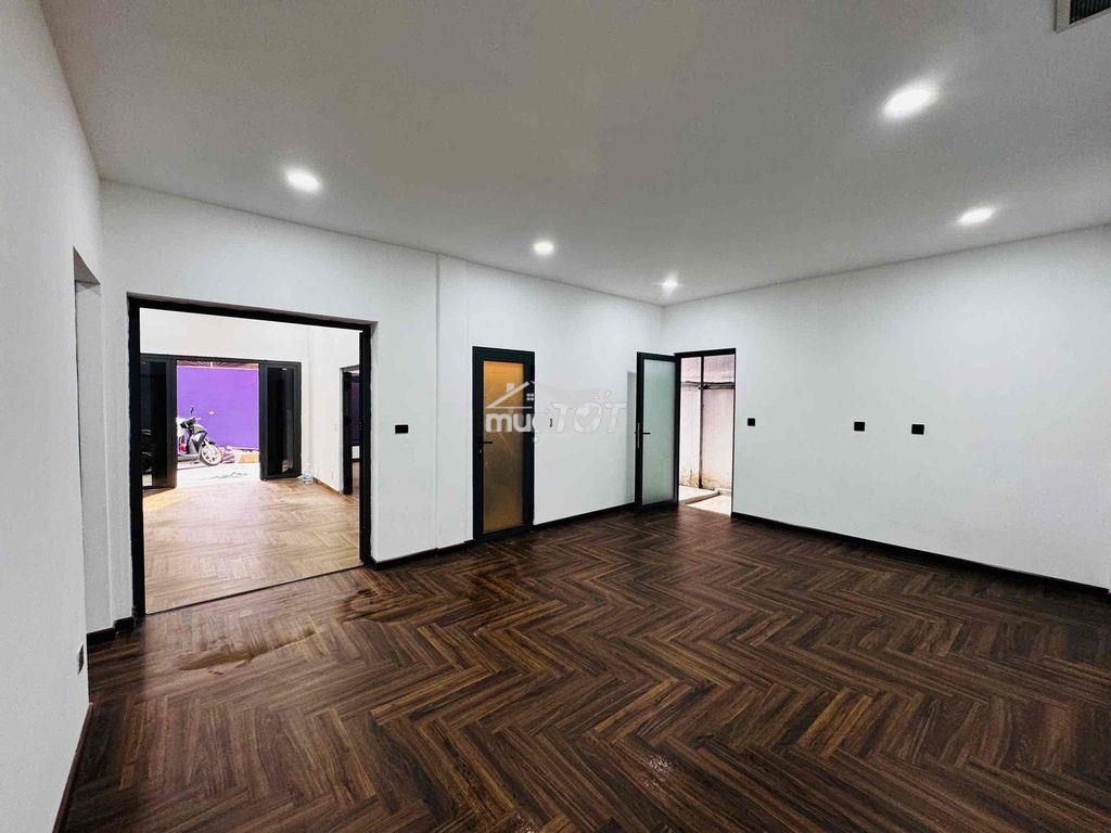 Cho thuê nhà phố lý phục man q7. dt:225m2 - 4