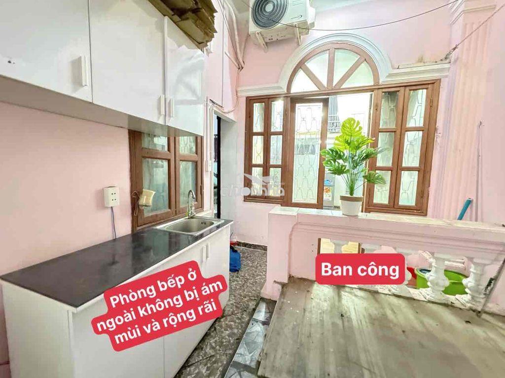 Phòng 50m2_vạn hạnh mall_duplex_ ban công - 3