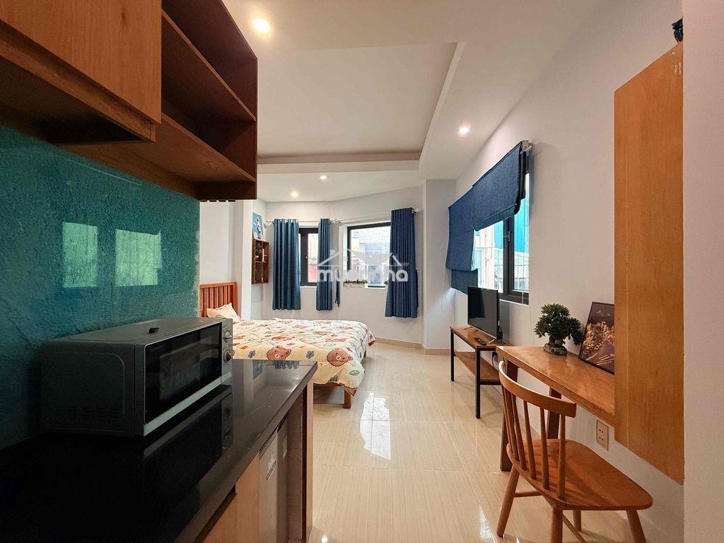 Căn hộ đầy tiện nghi cửa sổ trời ... ngay trung tâm sài gòn - 3