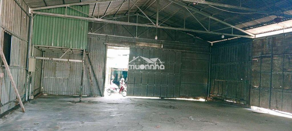 Cho thuê 400m2 xưởng khánh bình giá 12 tr/ tháng có điện 3 pha - 3