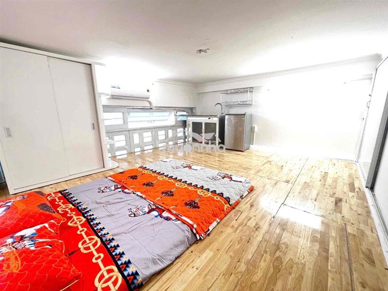 Phòng cửa sổ thoáng, đầy đủ nội thất cho thuê ngay