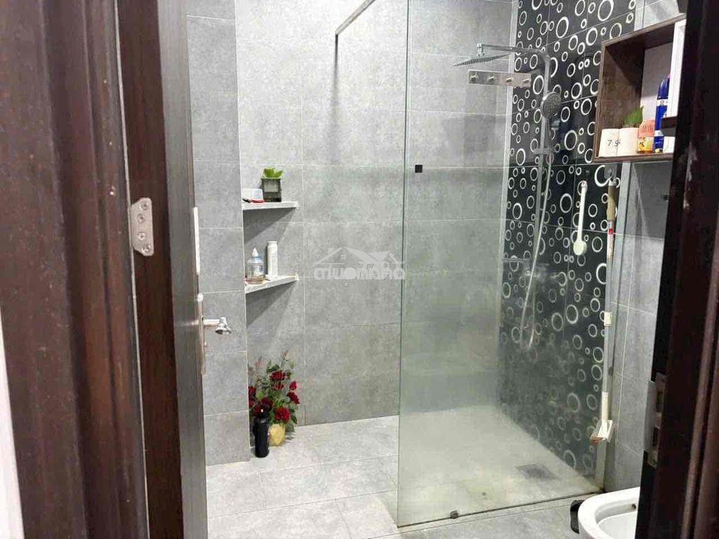 Cho thuê nhà trệt lầu 3pn sân ô tô 7 chổ gần chợ phú mỹ - 4
