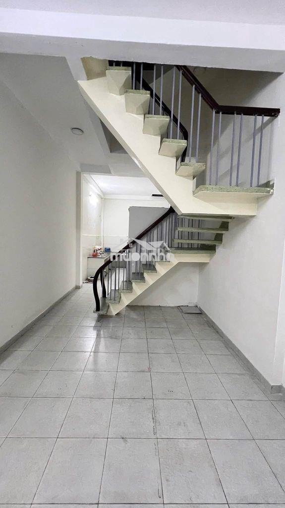 Hẻm xe tải nguyễn thị nhỏ, quận 11 - 224m2 - 5pn - khu cư xá lữ gia - 4