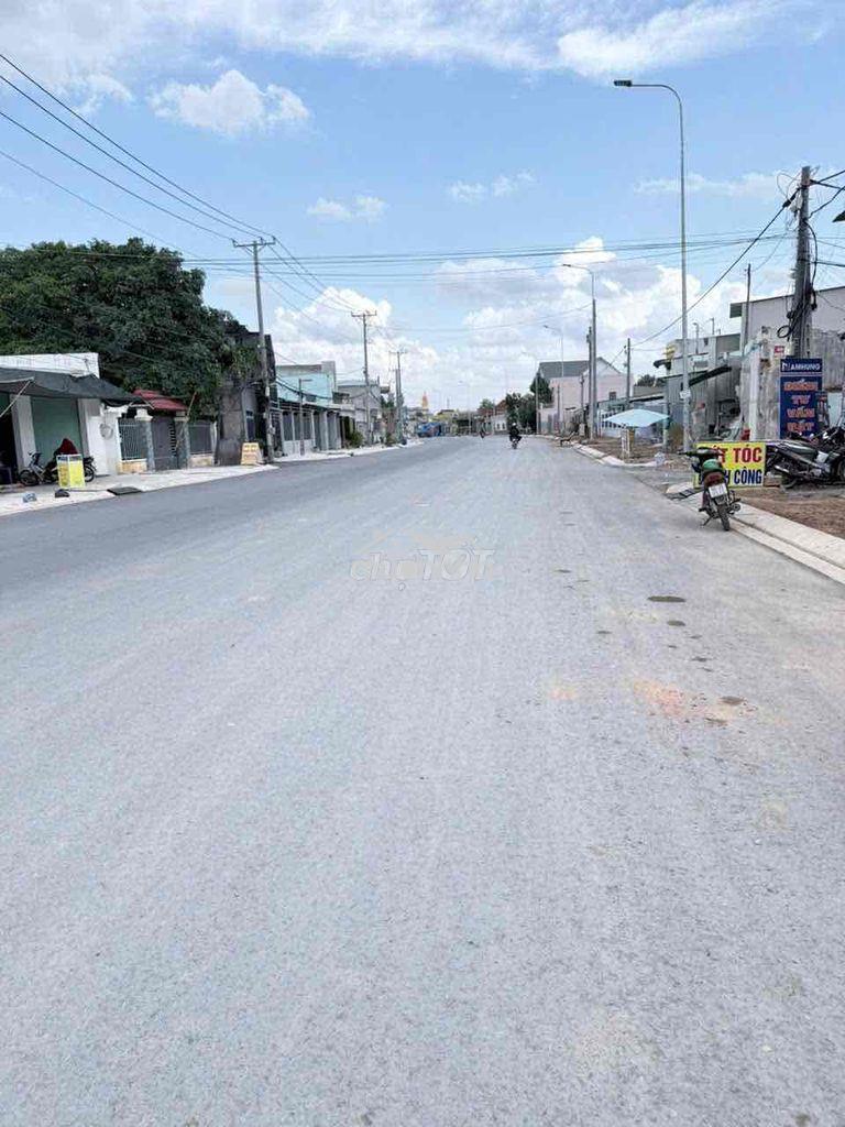Bán mặt tiền hương lộ 15 - 2
