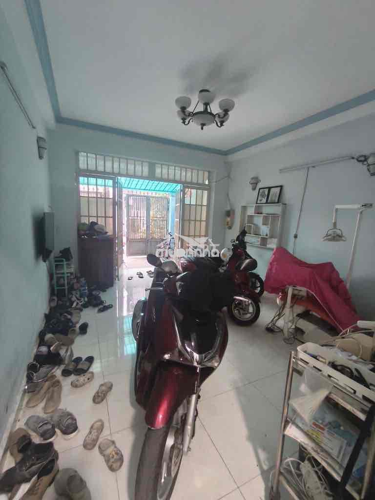 Nhà hẻm tải - ô tô đậu trước nhà 3pn 4wc ngay đường số 2- ga metro - 2