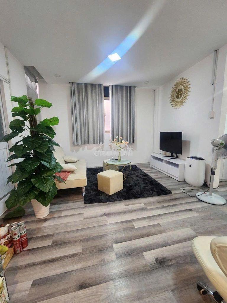 🏙13.5tr screc tower 2pn2wc 80m2 tiện nghi y video. tin thật-giá thật  - 2