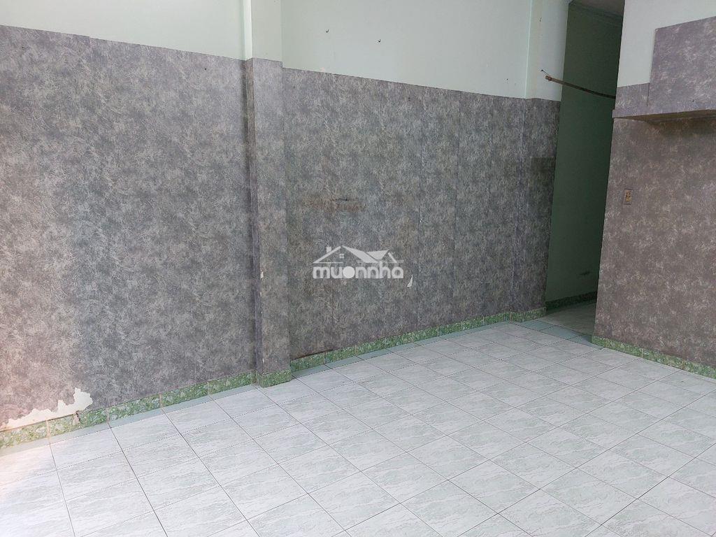 Cho nữ thuê phòng 196 tô hiến thành - 2
