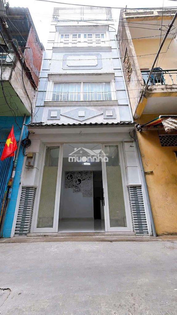 Cho thuê nguyên căn 4 tầng hẻm xe hơi cách mặt tiền 1 căn 