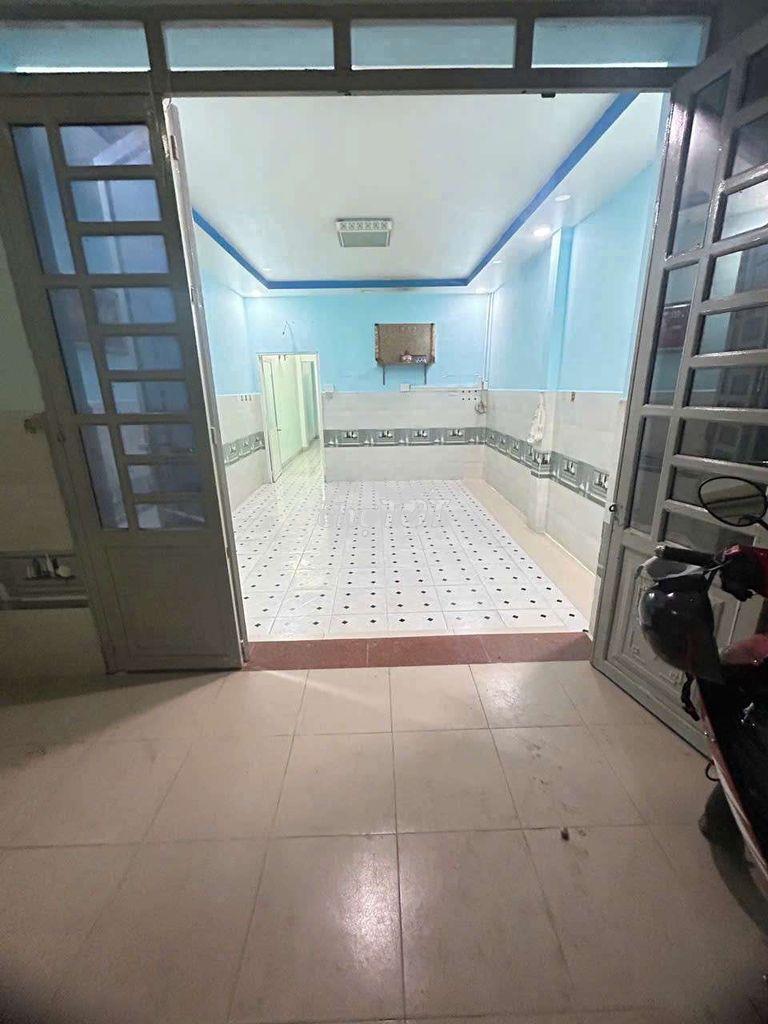 Nhà nguyên căn 4x25m, hẻm song hành và lý thường kiệt thị trấn hóc môn - 2