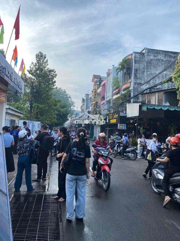 Bán đất ngang 8 thổ cư sổ ngay mặt tiền đường nguyễn hữu cảnh sát truo - 4
