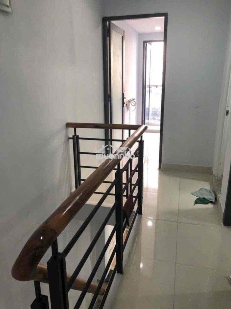Cho thuê nhà 1 trệt 1 lầu, đường hoàng sa tân bình - 3