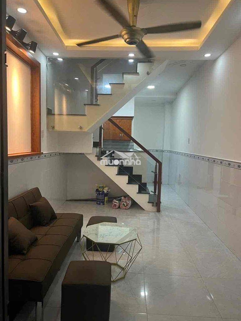 Bán gấp nhà trên đường tô ký tân chánh hiệp 35