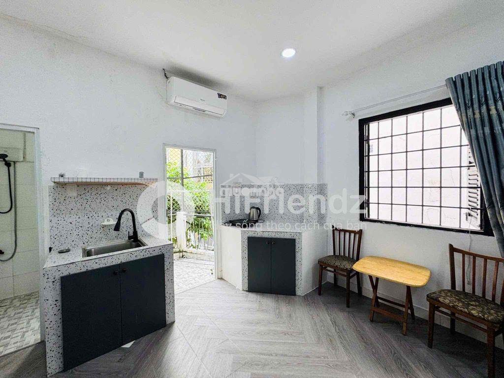 Cho thuê căn hộ bancol full nội thất rộng 25m2 ngay công viên tao đàng - 4