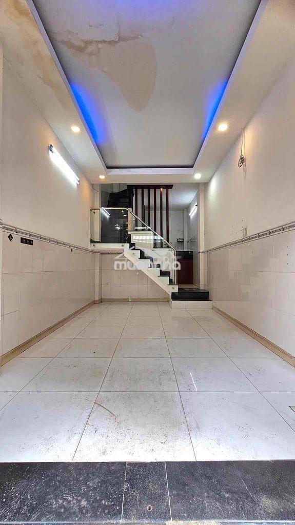 Bán gấp : nhà 1/ đường số lê văn quới ( 24m2) 3tầng