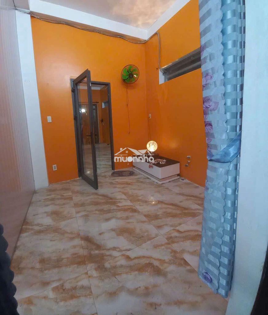 Cho thuê nhà 4x20 hẻm 5m thông - 4