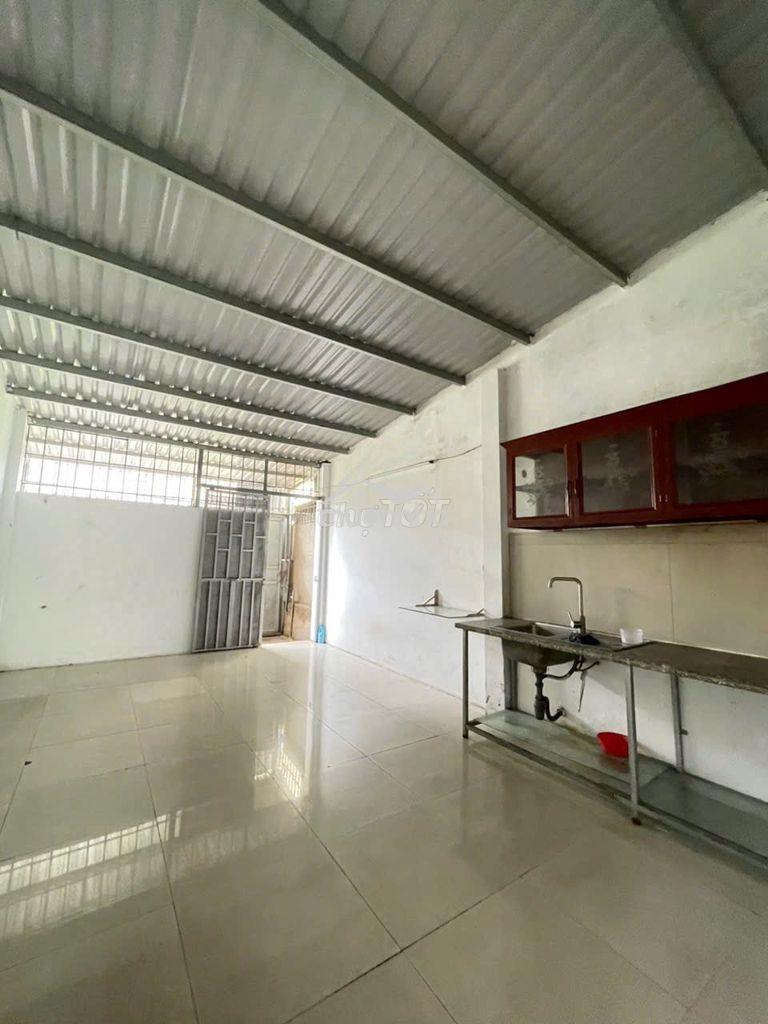 Cho thuê nhà đường số 6 (p. bhhb), dt 4x16m, 2 lửng, giá 6.5 triệu/th - 3