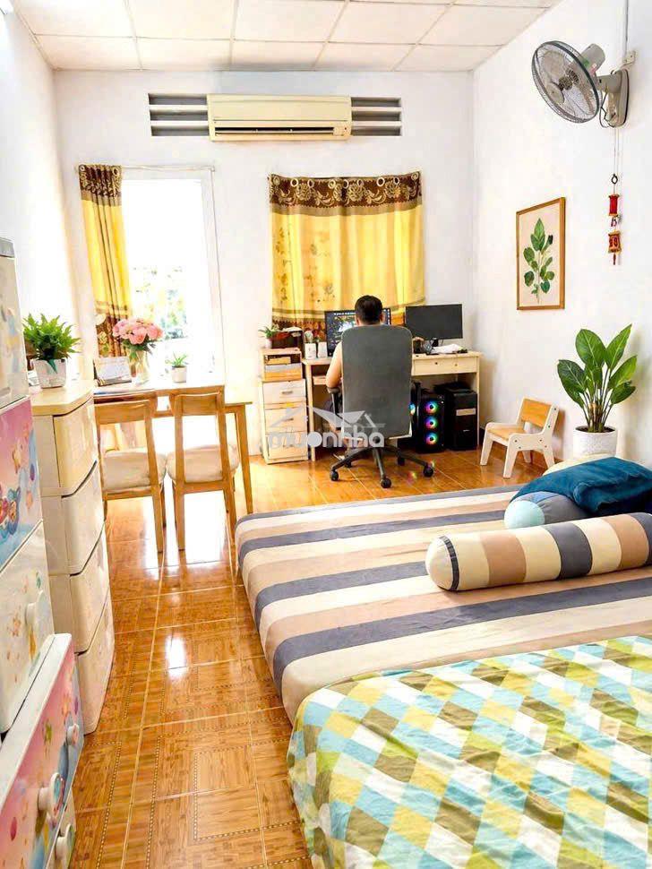 Gấp bán 7.5 tỷ giảm về 6.8 tỷ - bán nhanh nhà 2 tầng 50m2 hẻm xe hơi - 2