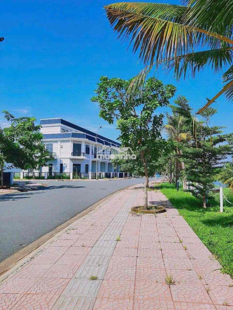 Chính chủ gửi bán lô đất 100m2 kdc the sol city ngay chợ hưng long - 2