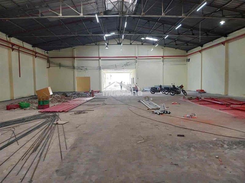 Cho thuê xưởng 2500m - xe cont - pccc - văn phòng