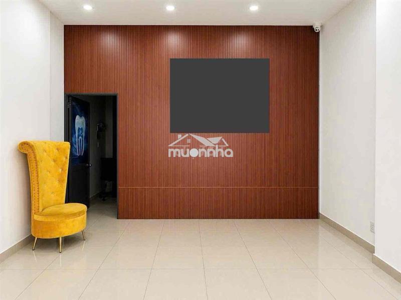 Cho thuê nhà phố cityland 1 hầm 4 lầu. máy lạnh chỉ 43triệu (bao thuế)