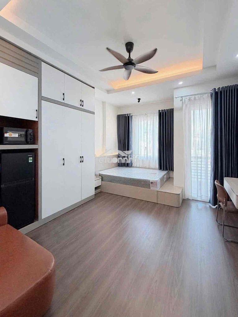 Studio 1 phòng ngủ tách bếp full nội thất rộng 40m2 ngay đầm sen - 3