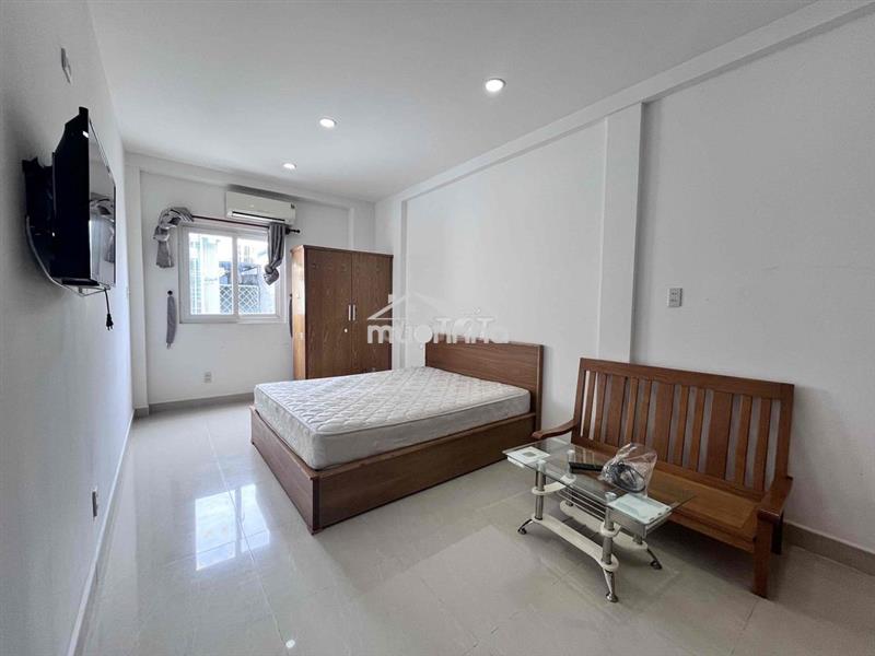 Cho thuê studio 35m² – tòa mới tinh – trung tâm quận 10