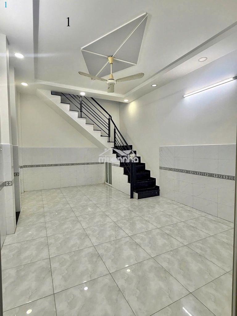 Nhà riêng quận tân bình 95m2 sd cho thuê 10,5triệu/tháng - 2
