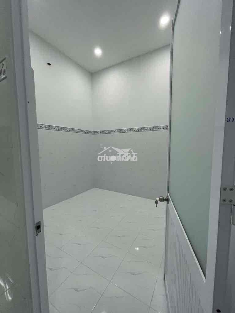 Nhà 1 trệt 3 lầu sân thượng 5pn 4x17m hẻm xe hơi huỳnh tấn phát - 3