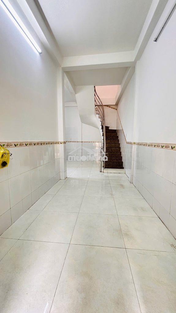Cho thuê nhà nguyên căn giá thuê 7tr/tháng, cọc 1 tháng - 3