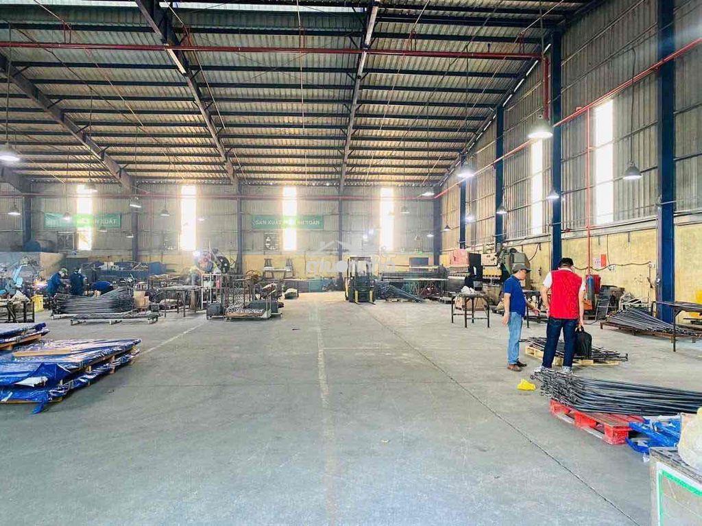 Cho thuê nhà xưởng - dĩ an, bình dương: _ diện tích đất, khuôn viên : - 3