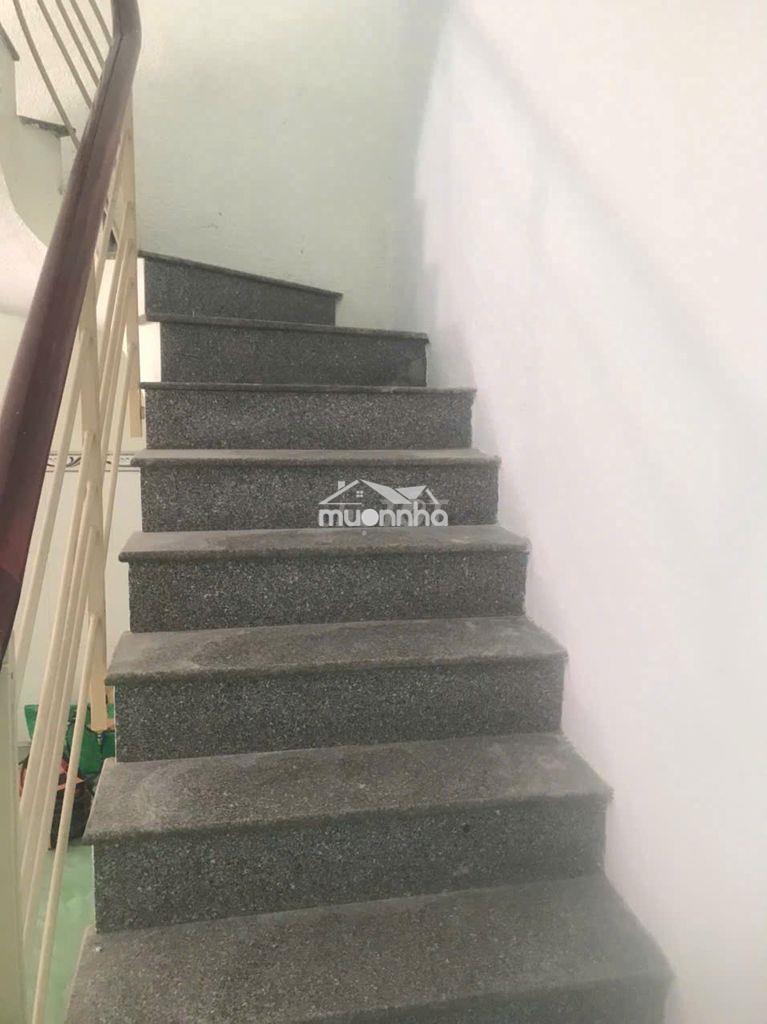 Nhà nguyên căn giá rẻ