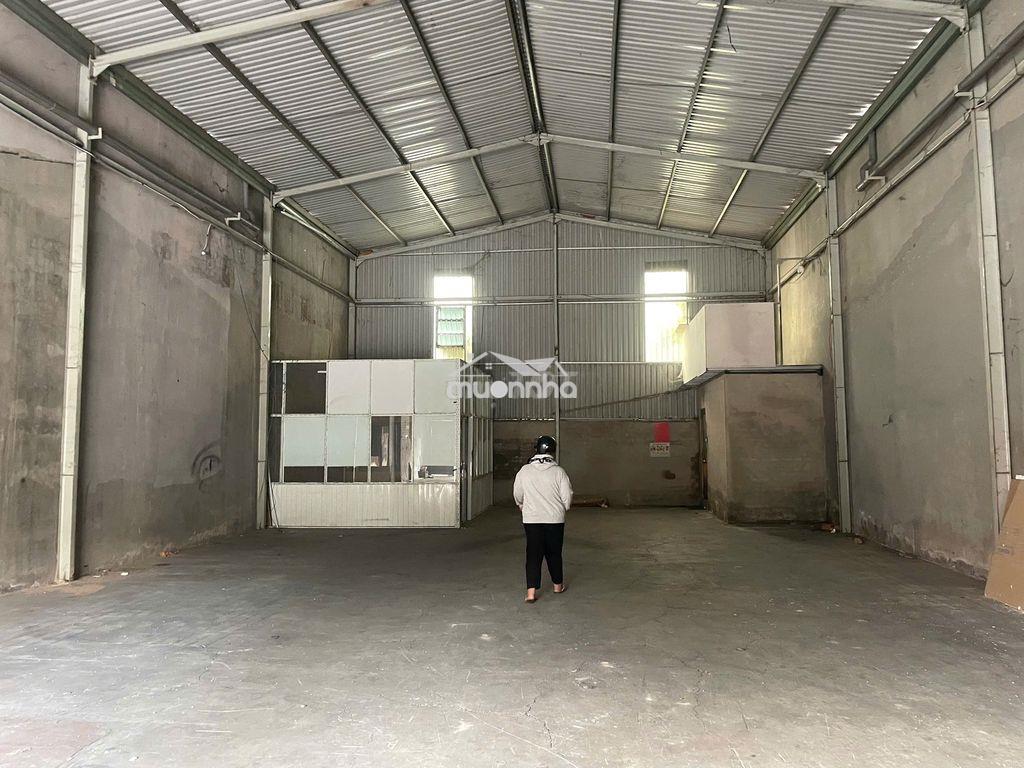 Cho thuê kho 200m, gần kcn sống thần, 19tr/ tháng - 4