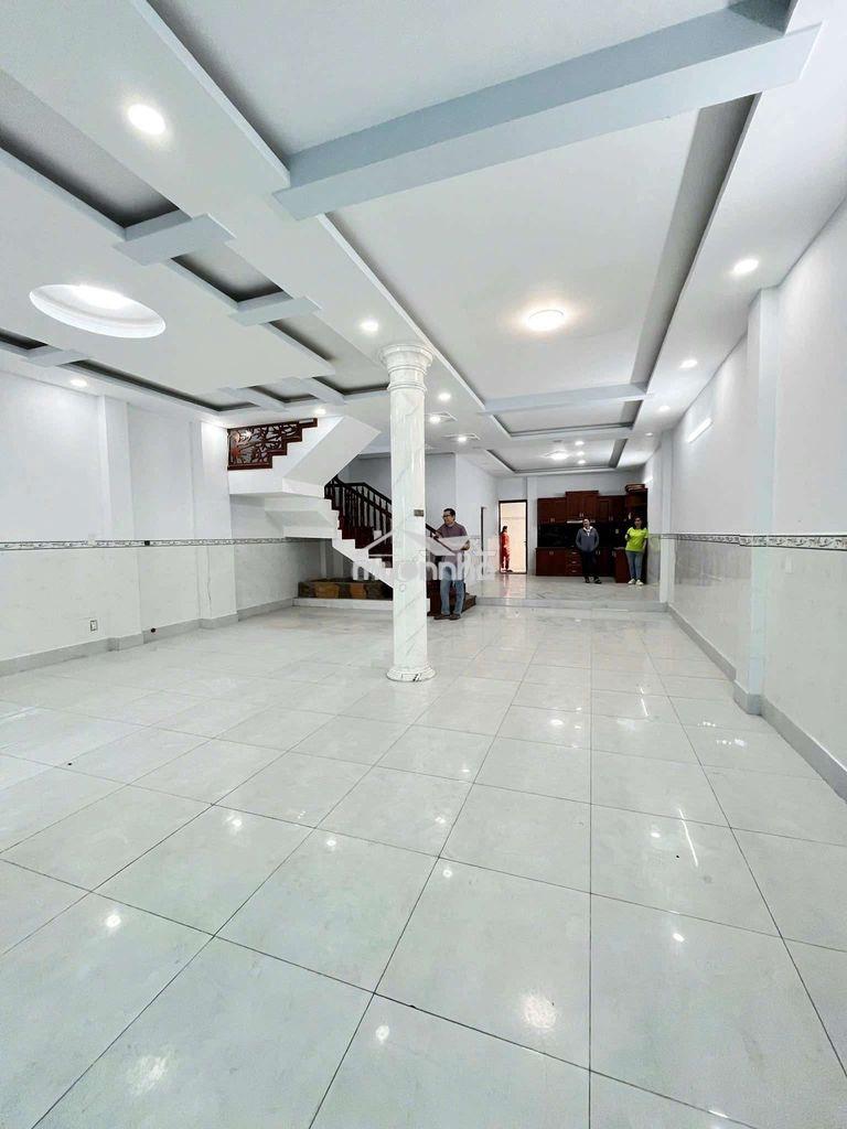 Cho thuê biệt thự gần siêu thị đt 7*20m  - 2