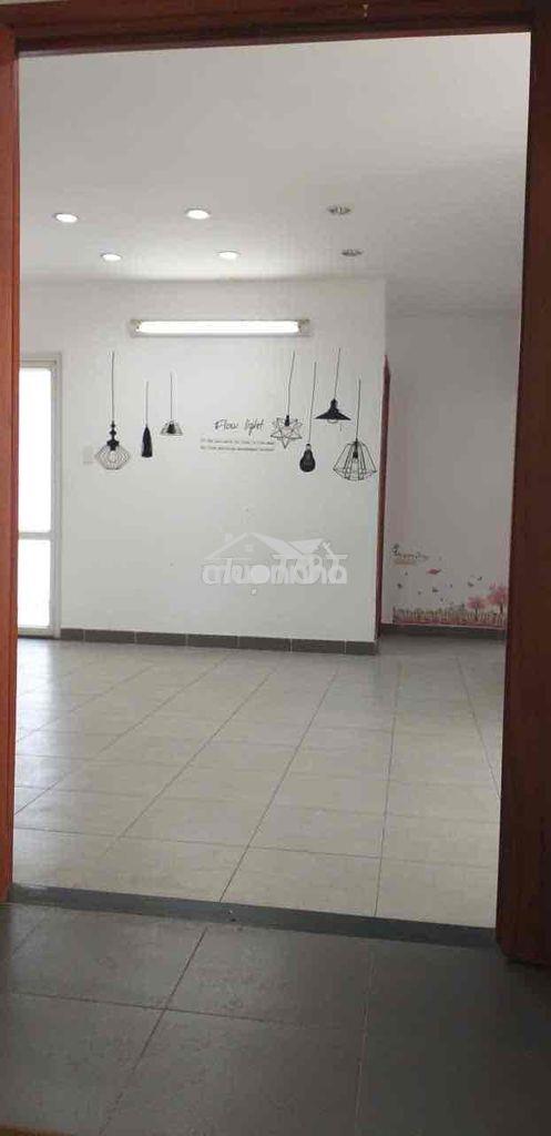 Cho thuê 2pn 2wc 81m2 cc tdh trường thọ, 8triệu/tháng