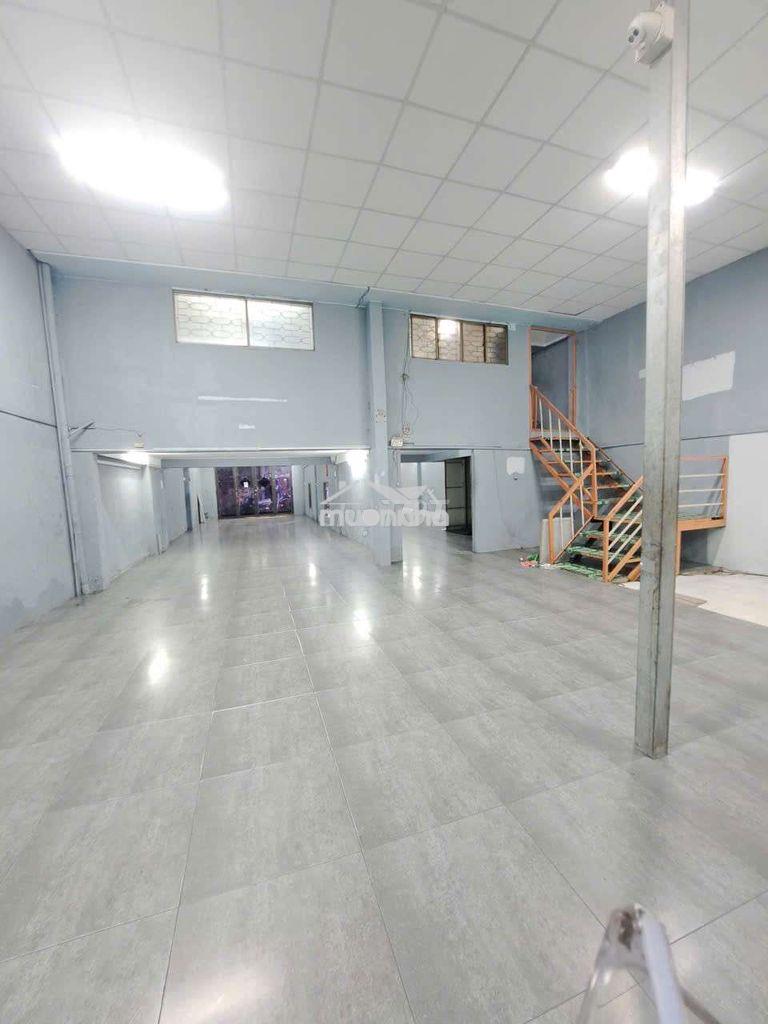 18 tr. kho tỉnh lộ 10 ngay chợ phú lâm quận 6