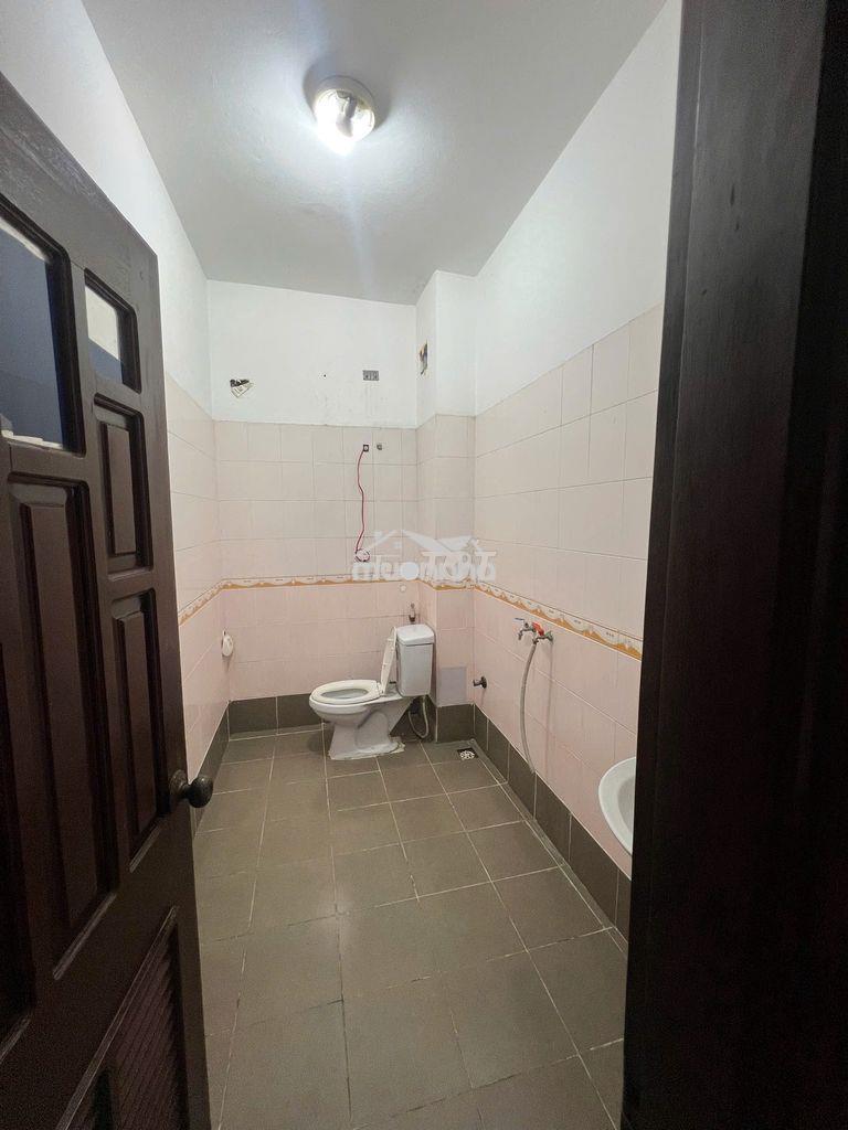 Chính chủ cho thuê nhà liền kề khu đô thị văn quán - 4