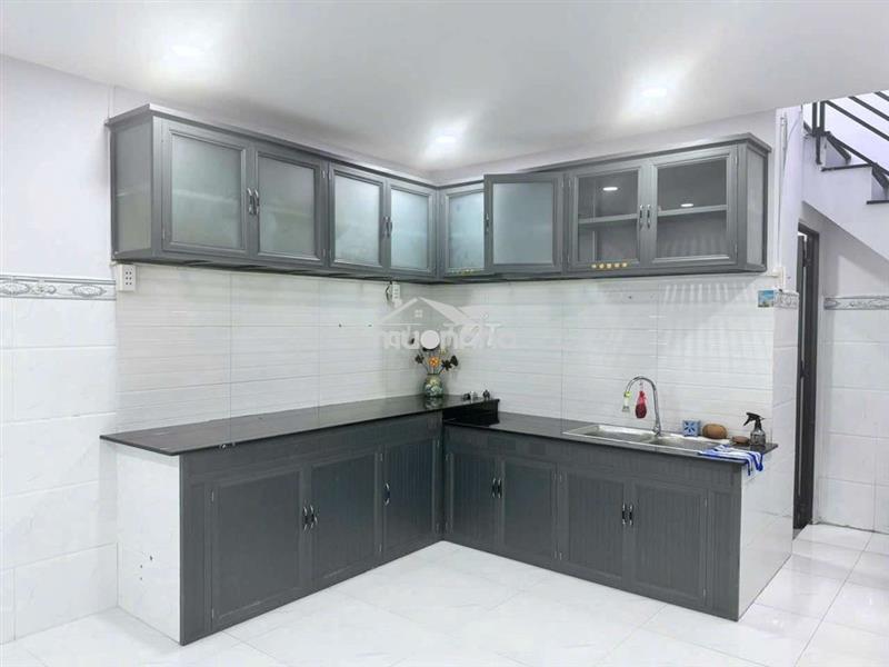 Cho thuê nhà mới tinh nhon nhắm. khu c phạm hùng.giá 11tr.  dt 4 x18