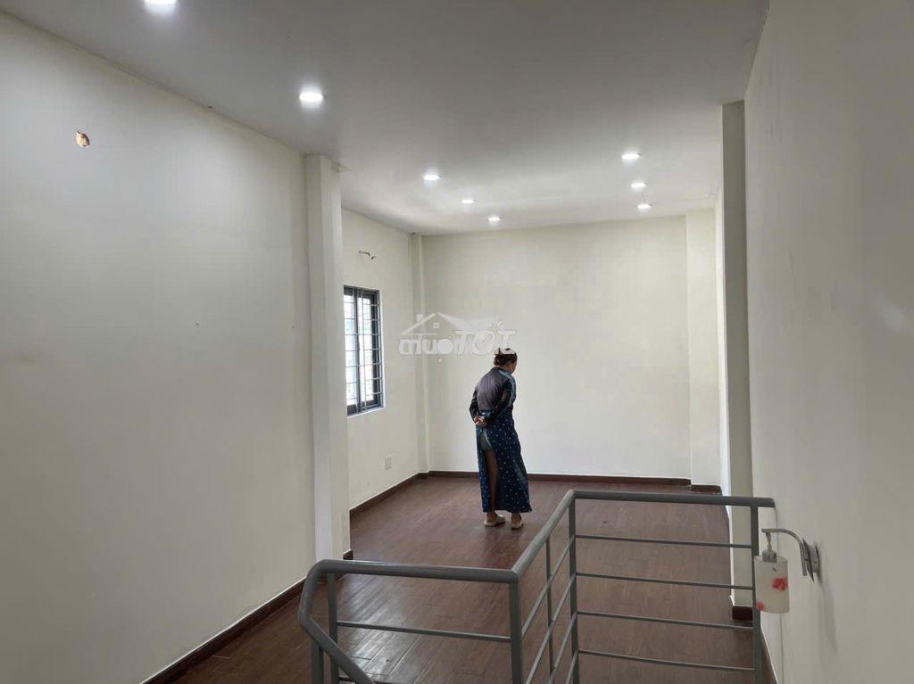 Cho thuê nhà nguyên căn – vị trí thuận tiện kinh doanh - hẻm xe tải - 2