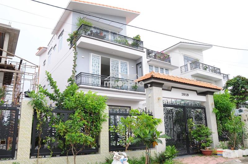 Phòng vip (ở ghép 3 người) cách đh tài chính - marketing 800m fpt 3km