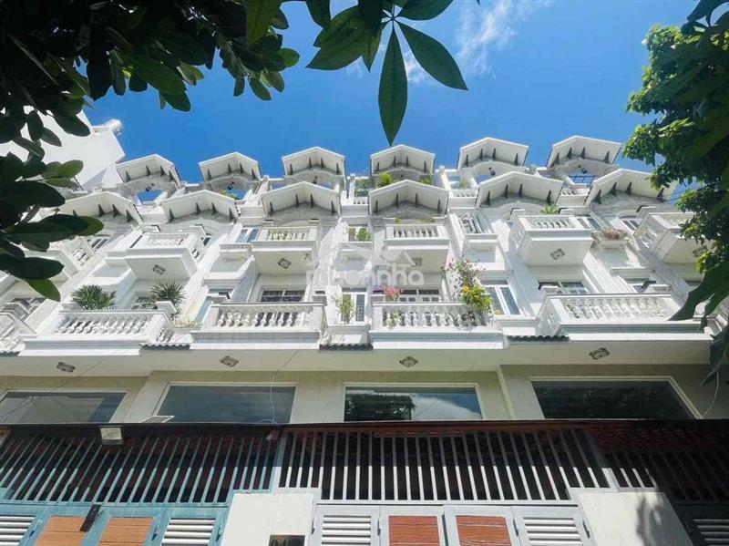 Cho thuê nhà phan văn trị  p10(4x16) lửng , 3 lầu , 5pn , 5wc