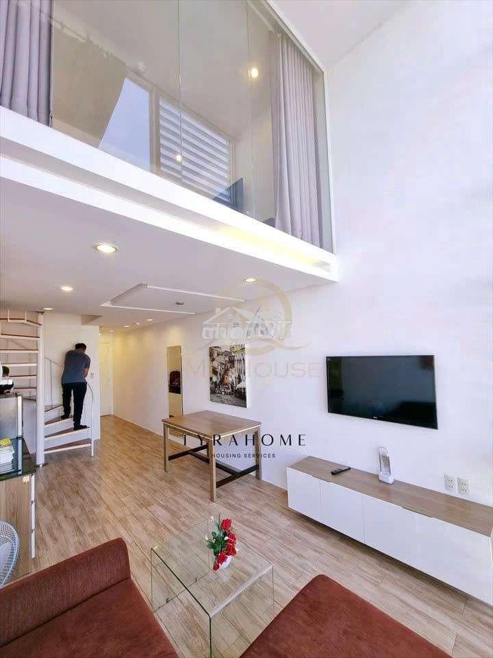 🔥 Hot - căn hộ 2pn 2wc 100m² view kính kịch trần – ở lê văn sỹ, quận 3