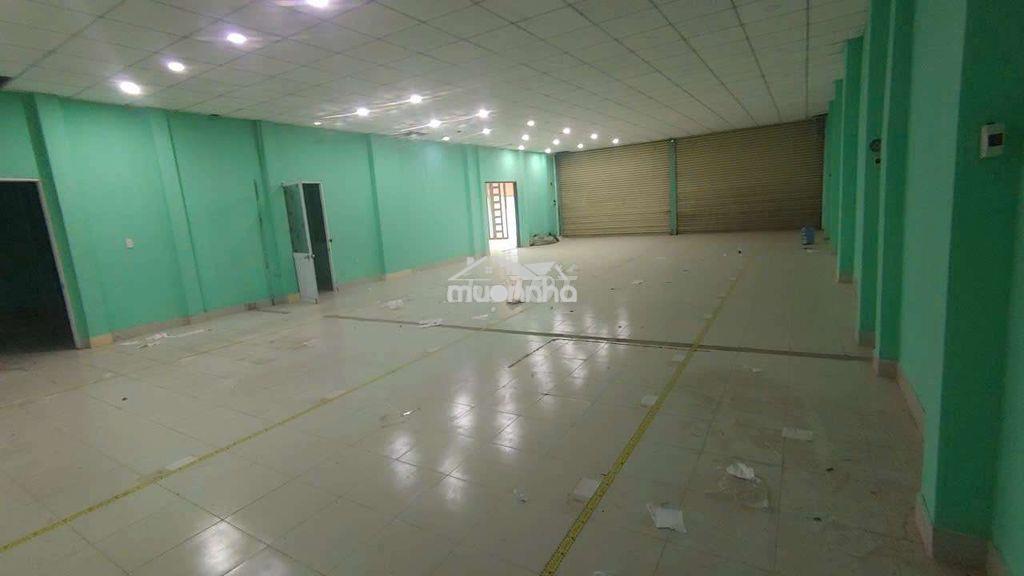 Cho thuê kho xưởng/ xưởng may 490m2 tại hóc môn - 3