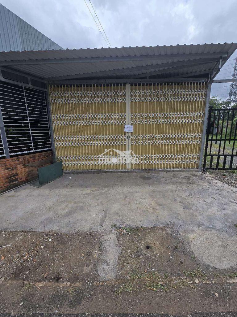 Kiot chỗ đậu xe ô tô 