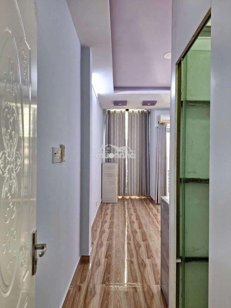 🏠🏠 Cho thuê nhà hẻm đường trần bình trọng, p1, q5
💢 dt 3m ❌ 9m - 4